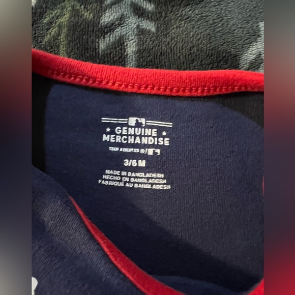 Set of 3 | (2) Boston Red Sox Onesies & (1) UCLA Bruins Onesie | 3-6 mos - Picture 11 of 12